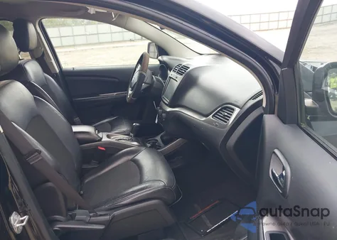 2015 Dodge Journey Crossroad z USA, uszkodzony, nr VIN 3C4PDDGG2FT578870